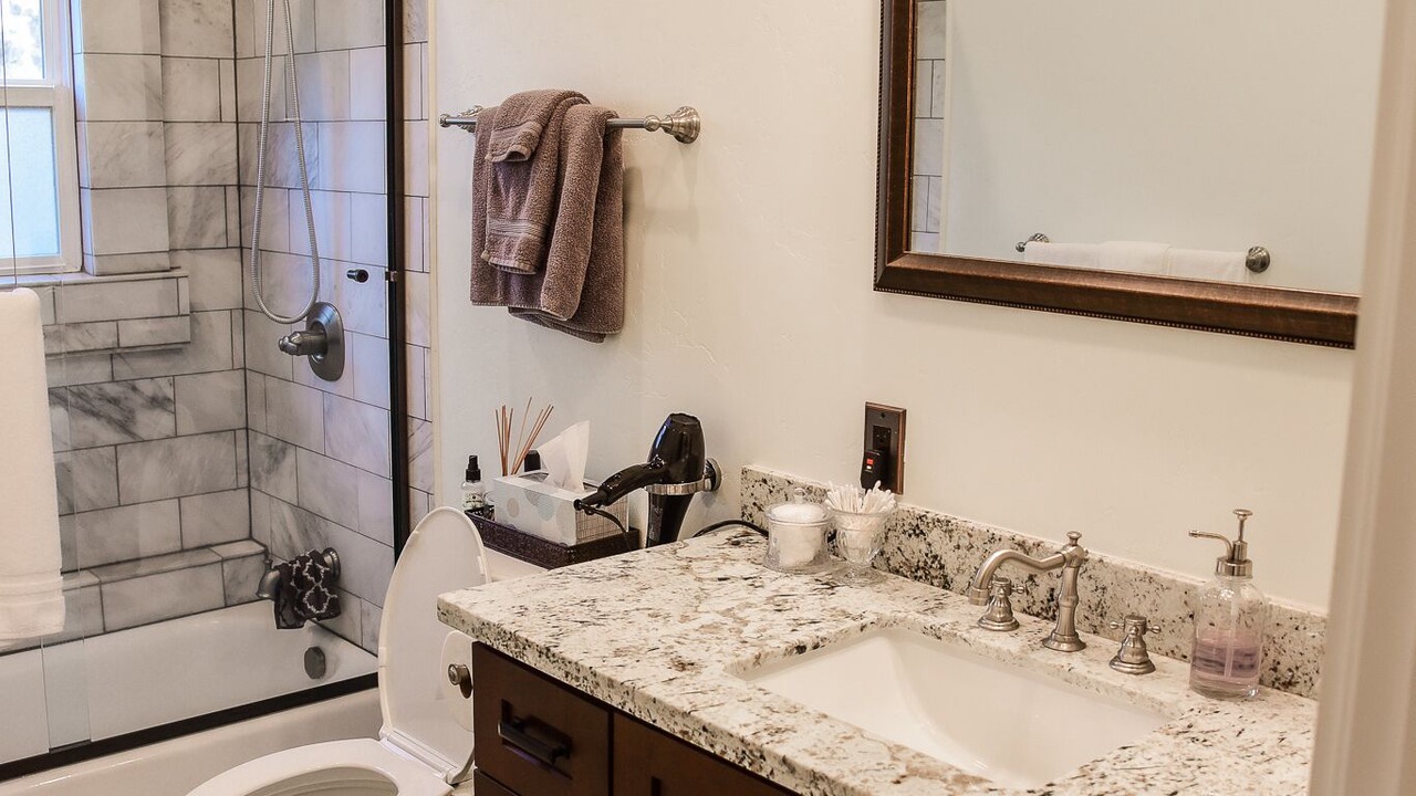 Photo of Bathroom in Lodi