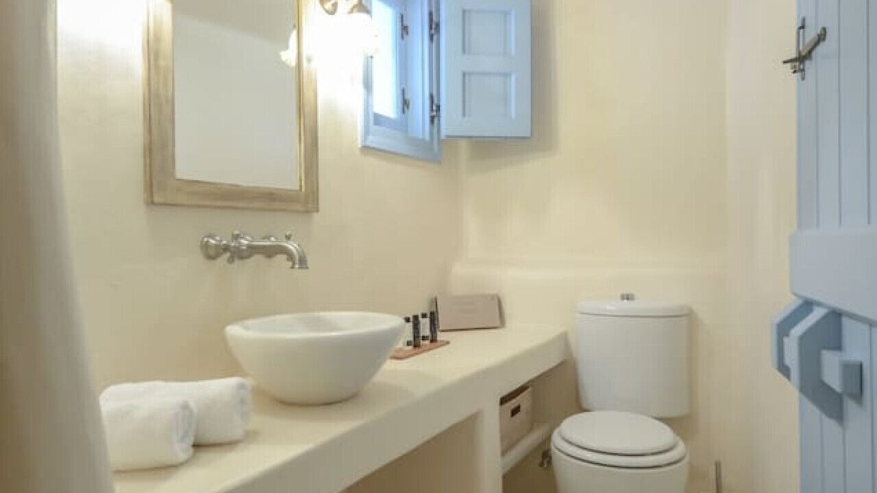 Photo of Bathroom in Naxos