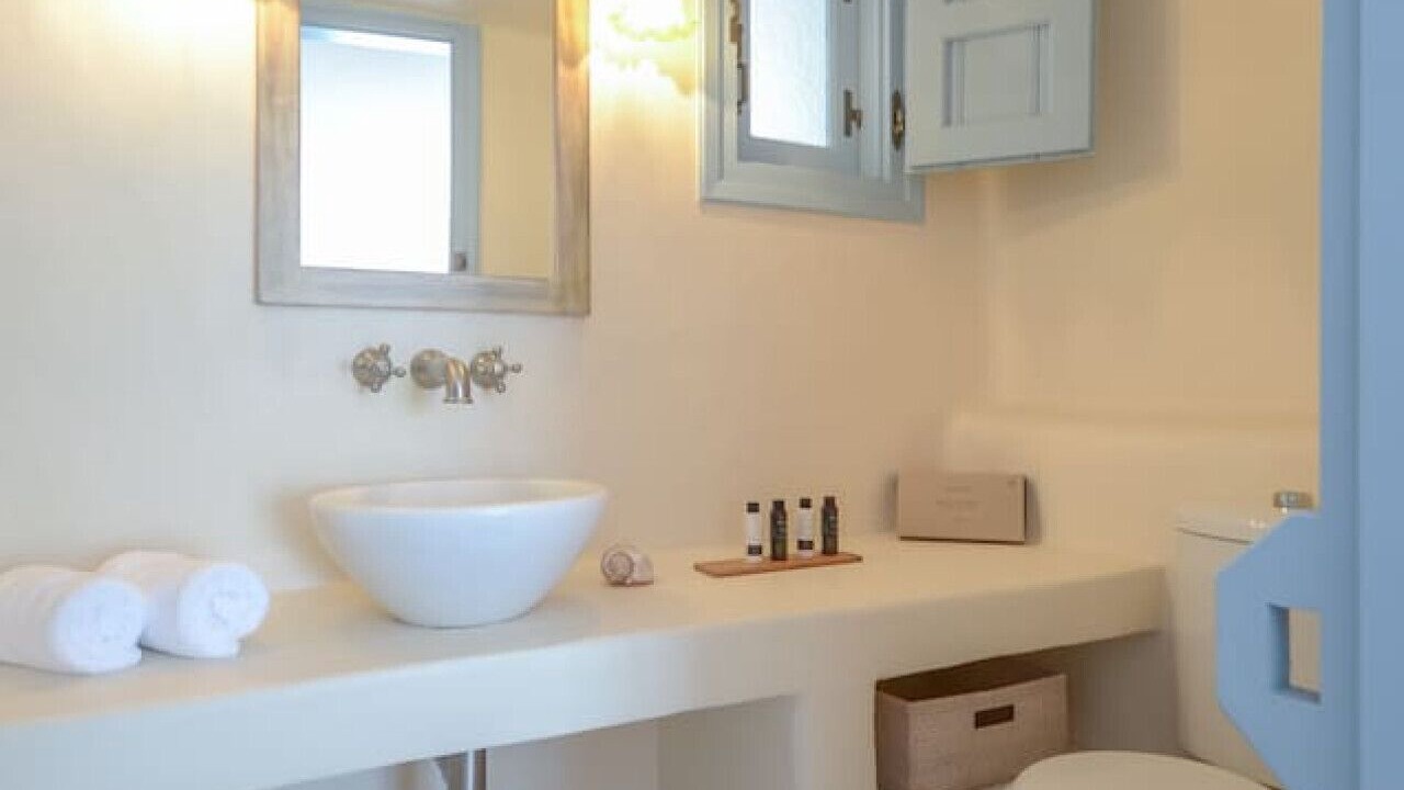 Photo of Bathroom in Naxos