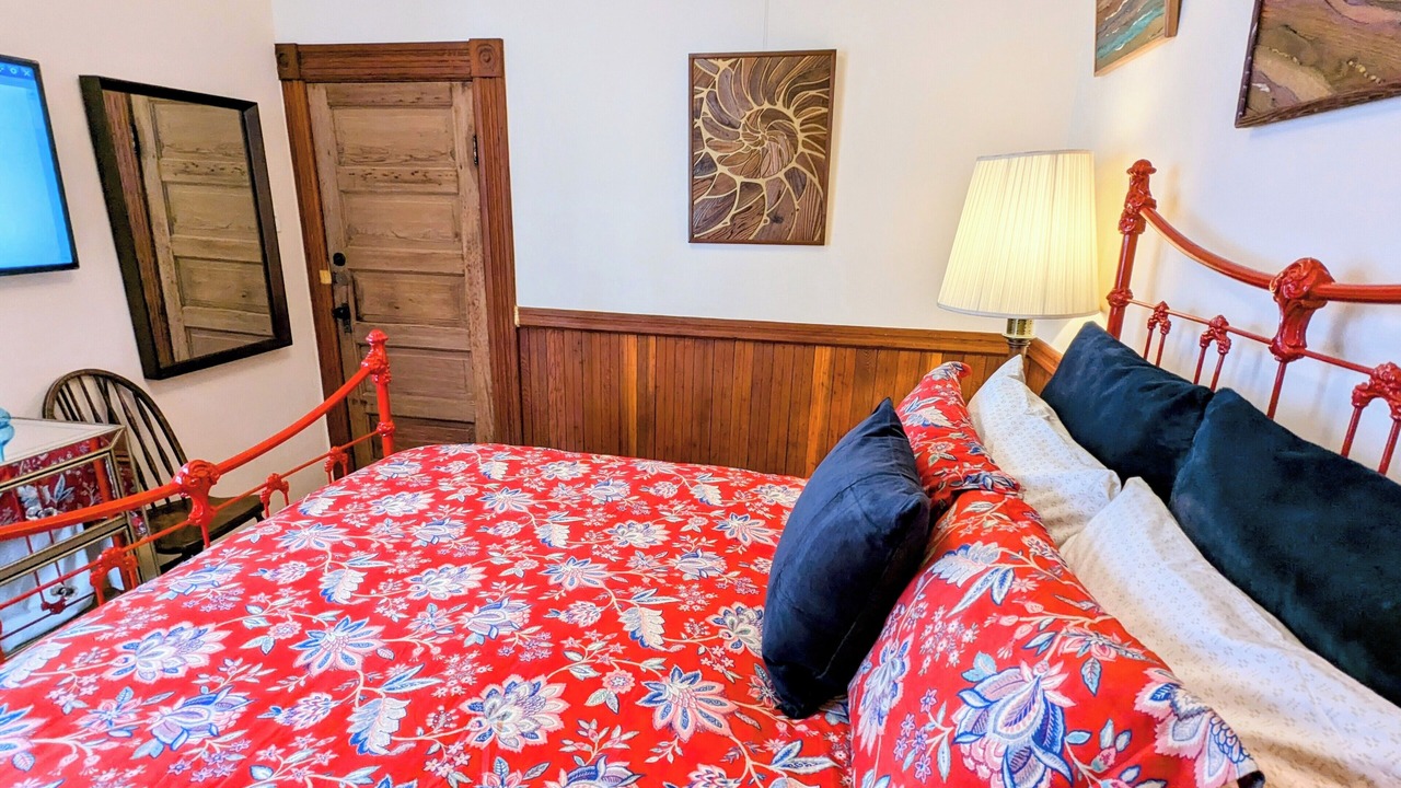 Photo of Bedroom in Russian Hill