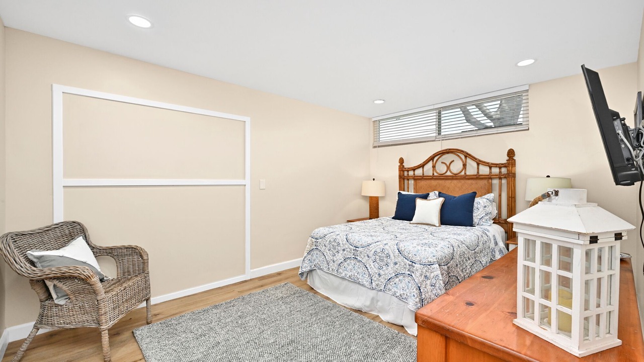 Photo of Bedroom in Santa Ana Heights