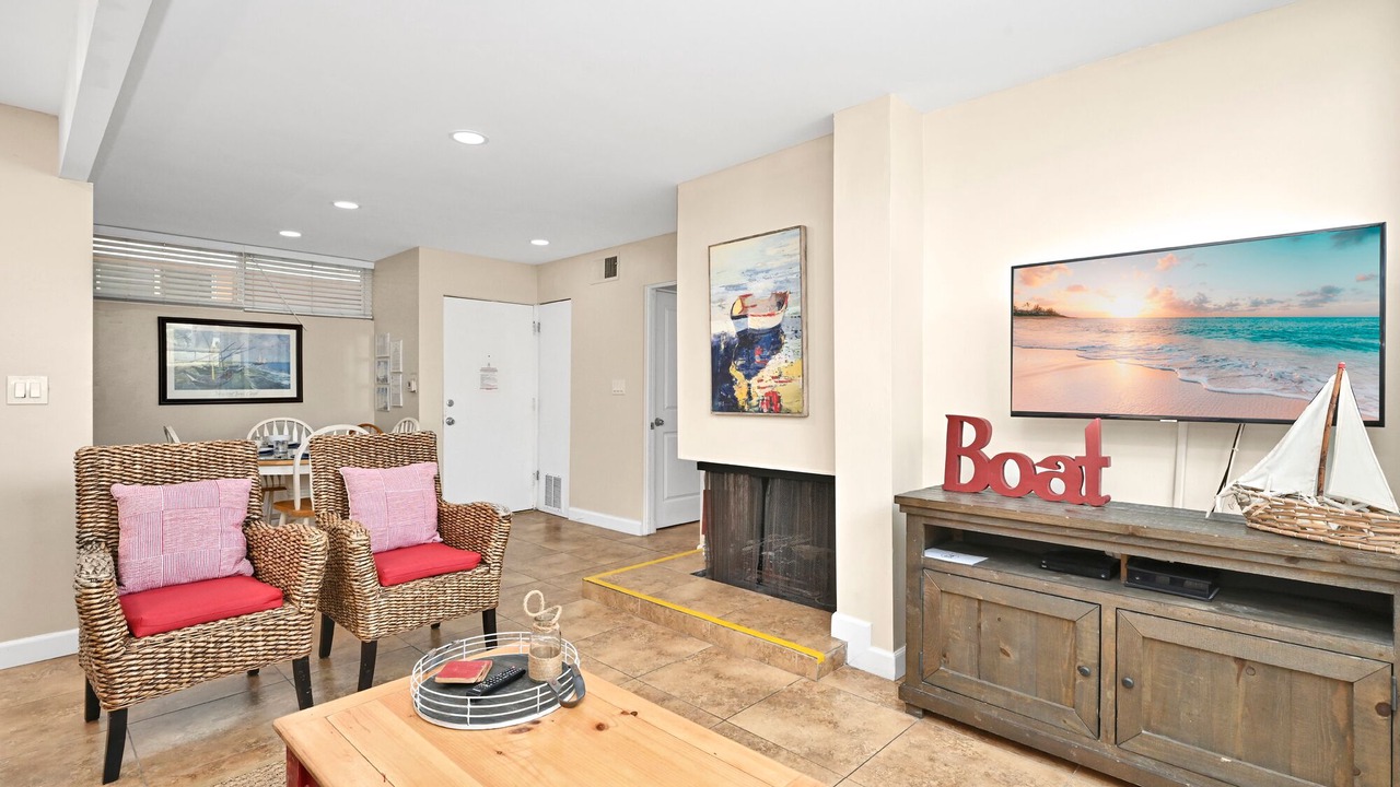 Photo of Livingroom in Santa Ana Heights