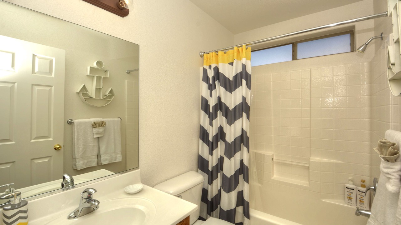 Photo of Bathroom in Lake Havasu City