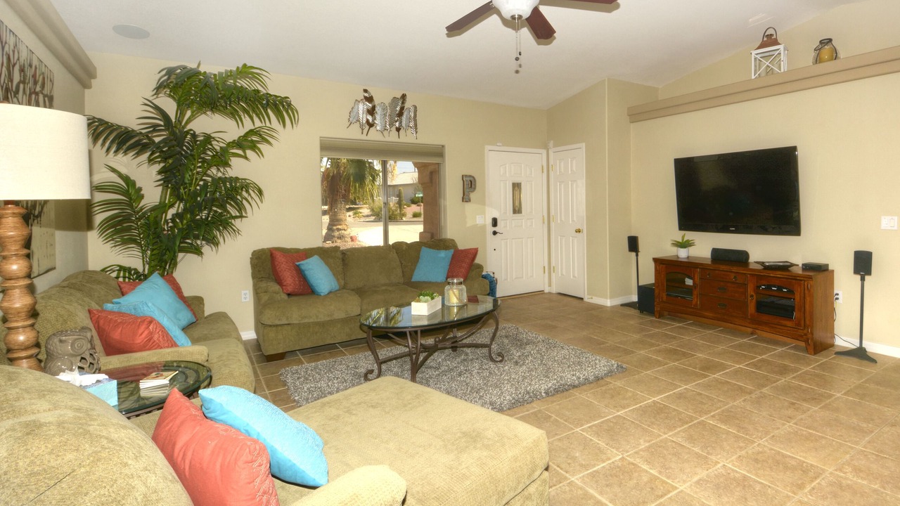 Photo of Livingroom in Lake Havasu City