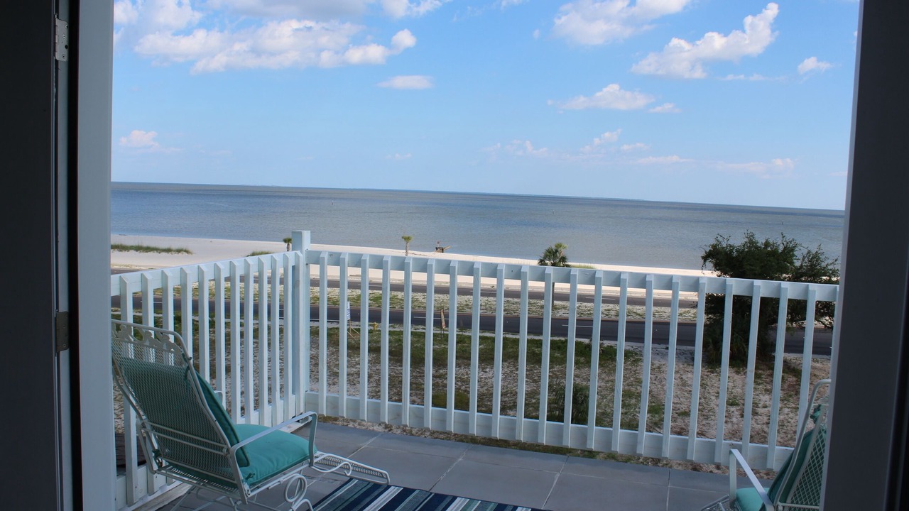 Photo of Patio Balcony in Long Beach