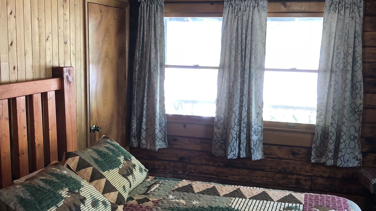 Photo of Bedroom in Maggie Valley