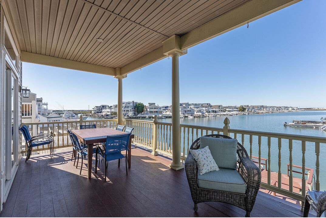 Photo of Outdoor in Avalon