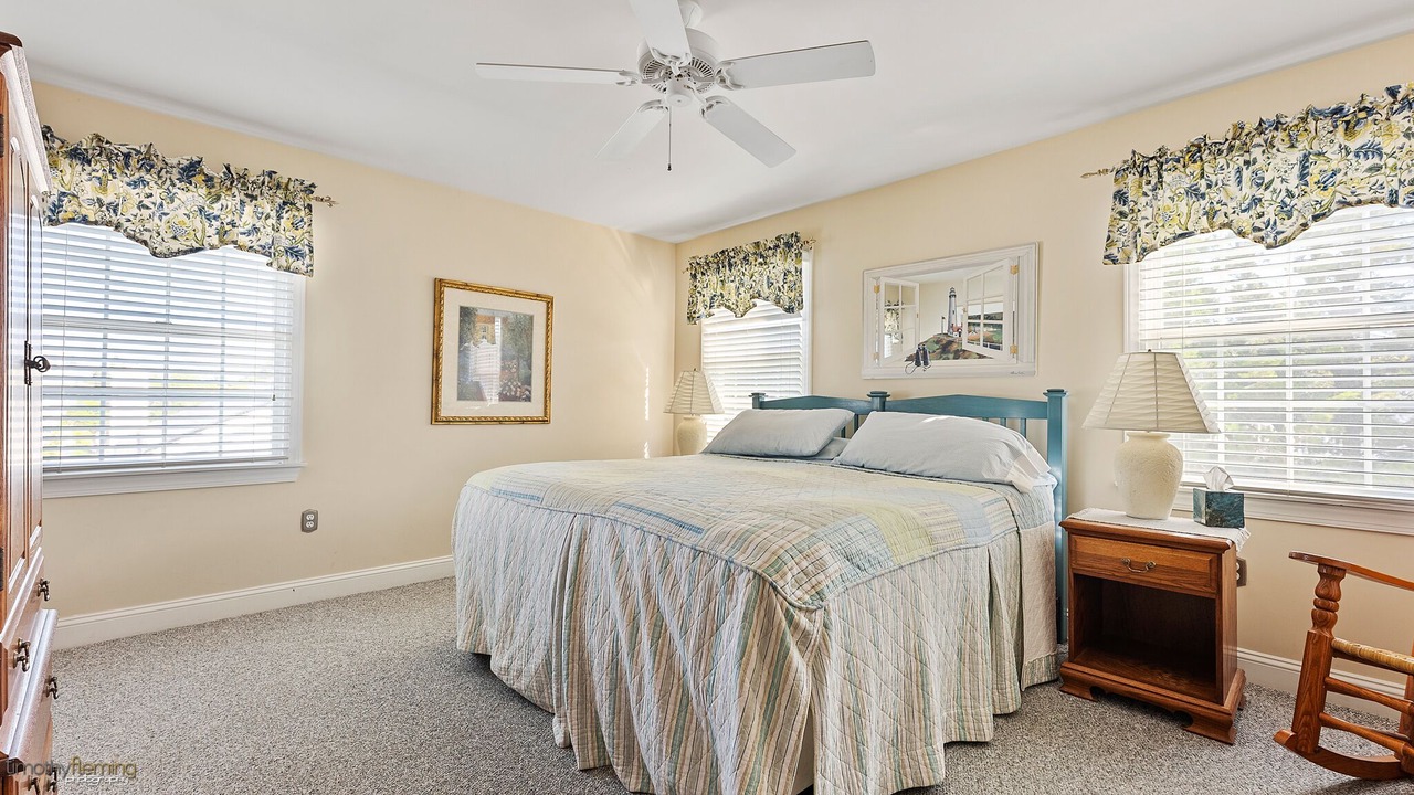Photo of Bedroom in Avalon
