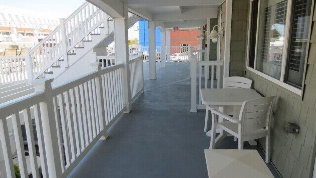 Photo of Outdoor in Avalon