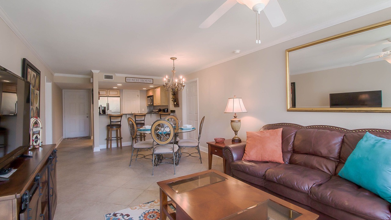 Photo of Livingroom in Biloxi