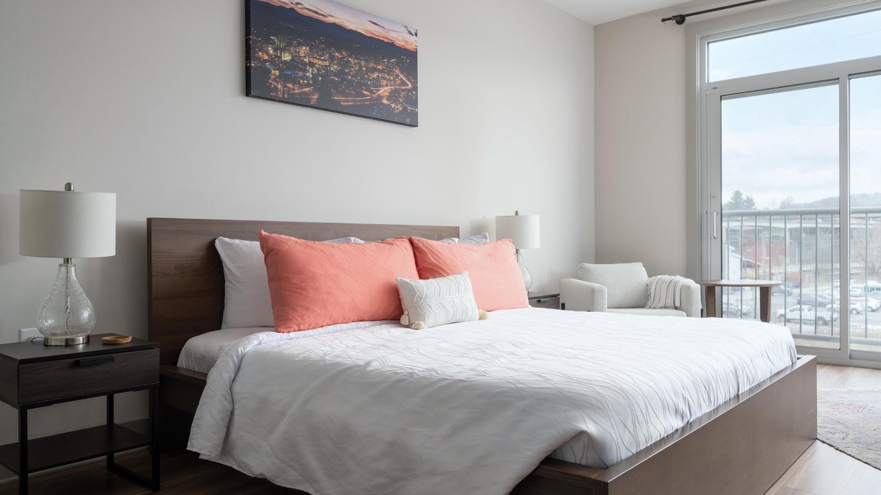 Photo of Bedroom in Asheville