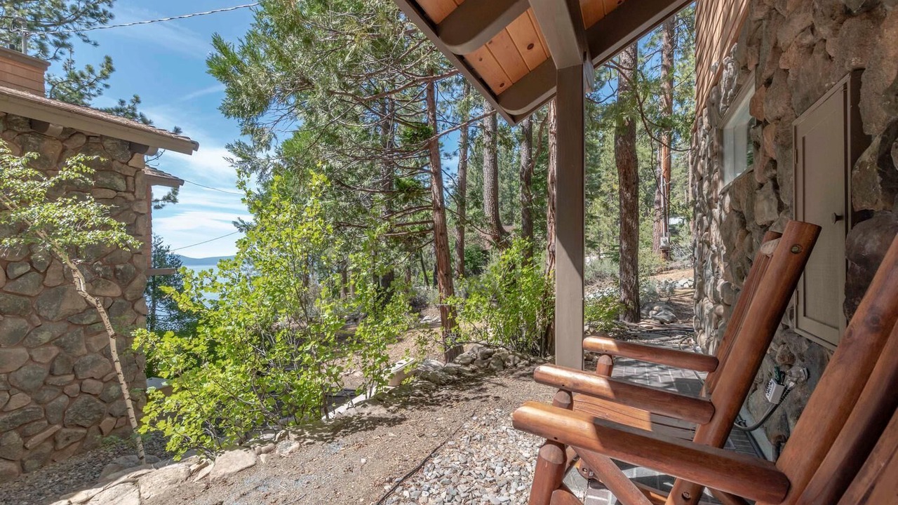 Photo of Patio Balcony in Lakeridge