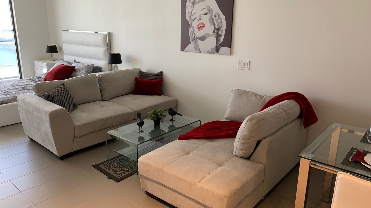Photo of Livingroom in Town Square
