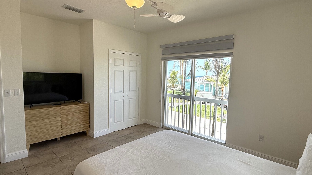 Photo of Bedroom in Alice Town