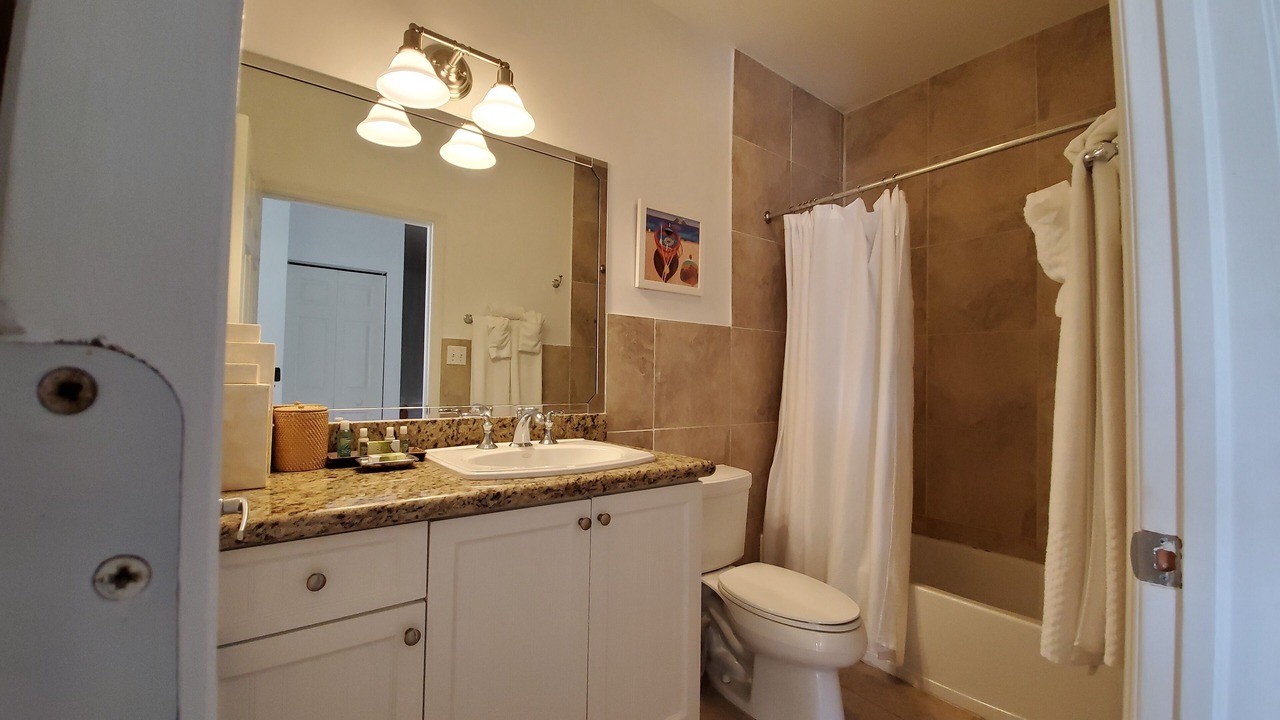 Photo of Bathroom in Alice Town