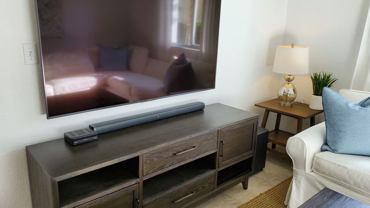 Photo of Livingroom in Alice Town