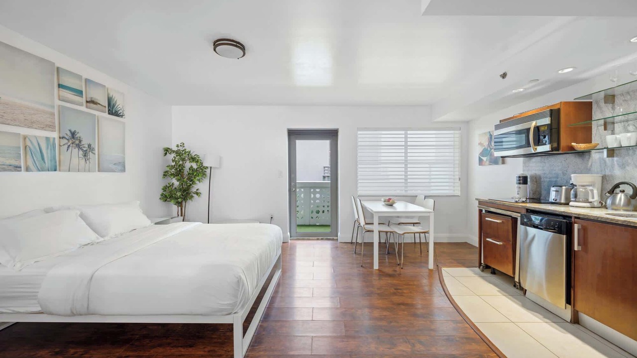 Photo of Bedroom in South Beach