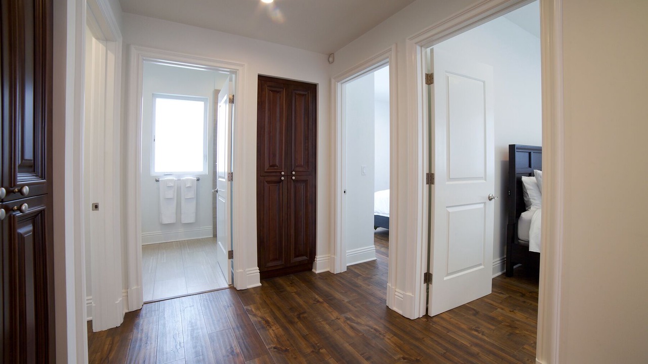 Photo of Bedroom in Pico - Robertson