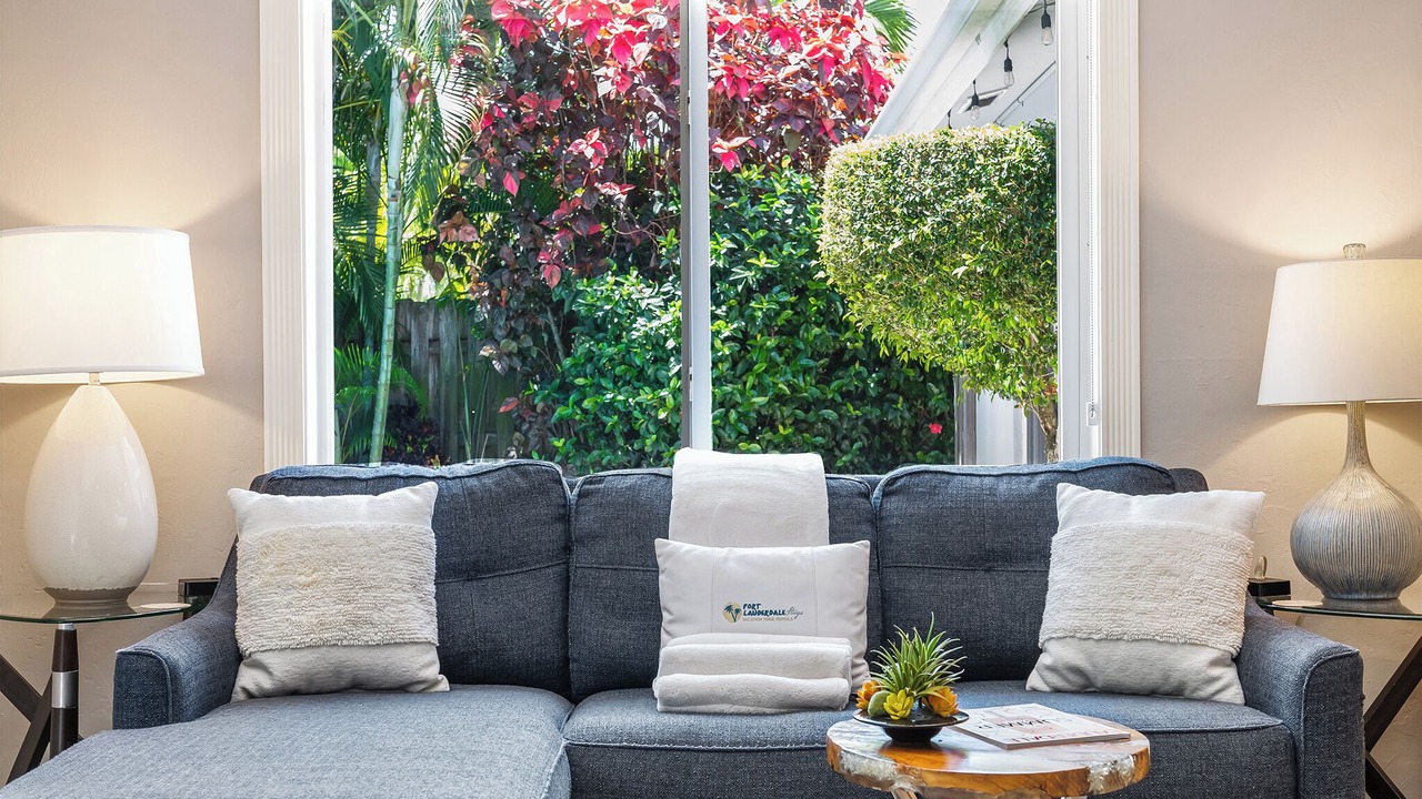 Photo of Livingroom in Wilton Manors