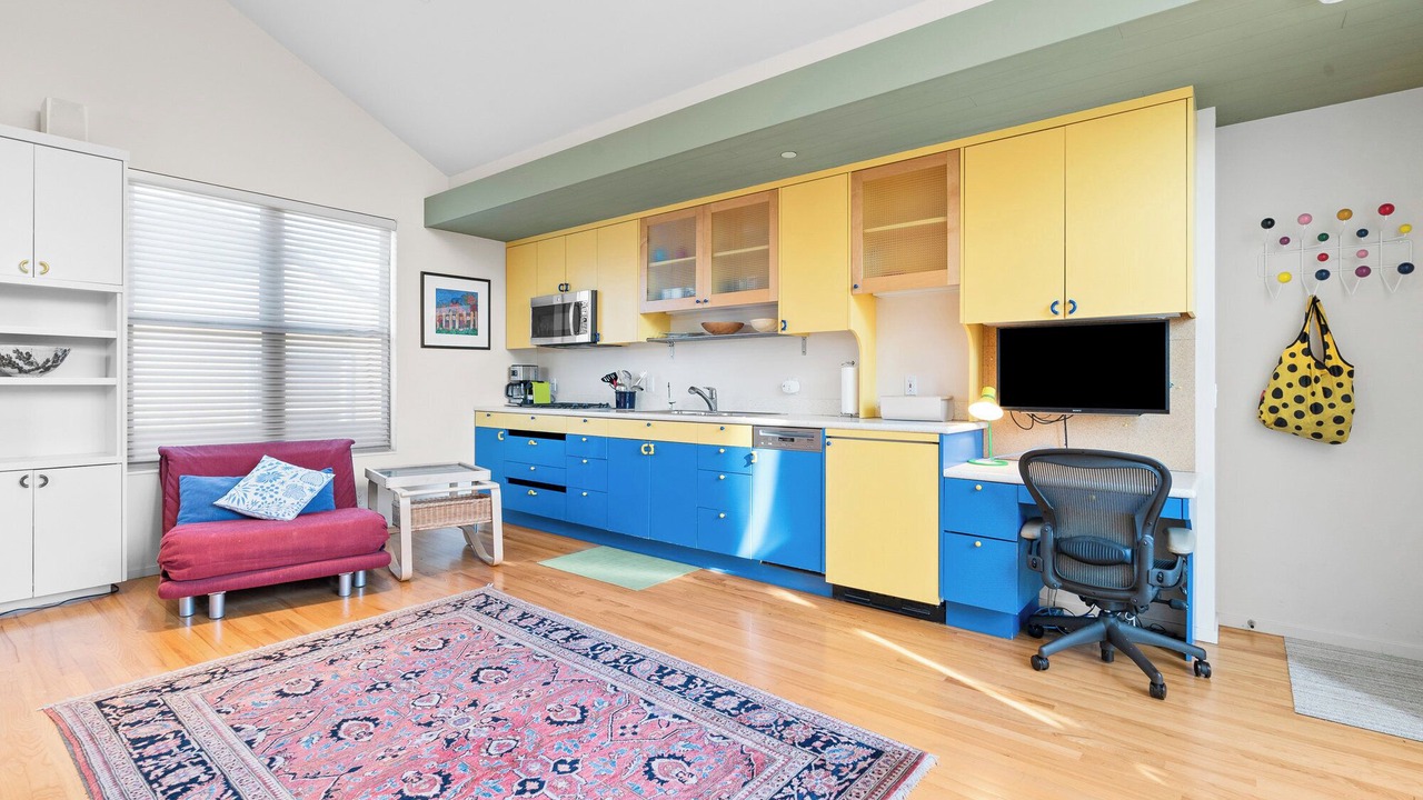 Photo of Livingroom in Upper Seabright