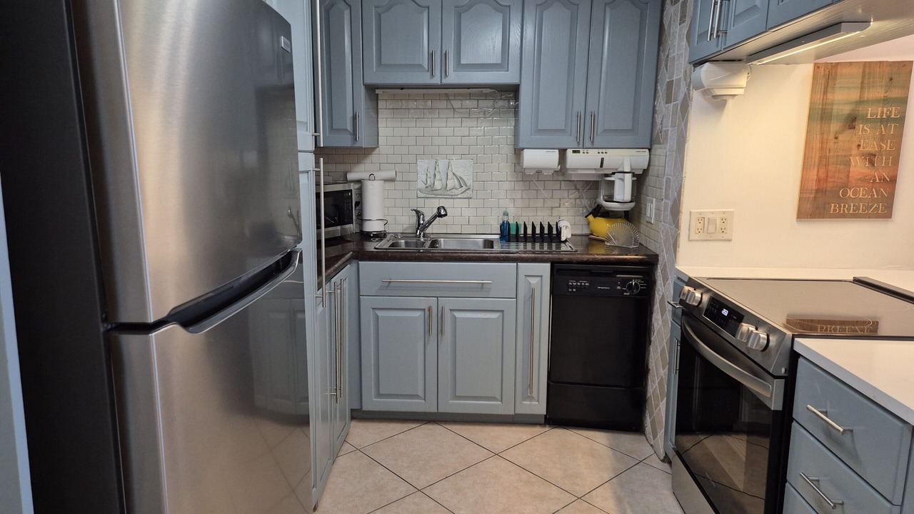 Photo of Kitchen in Galt Mile