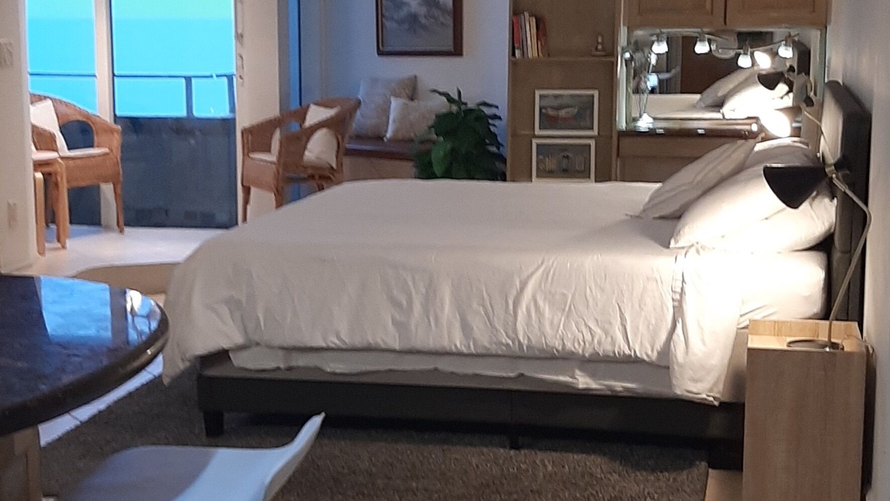 Photo of Bedroom in Galt Mile