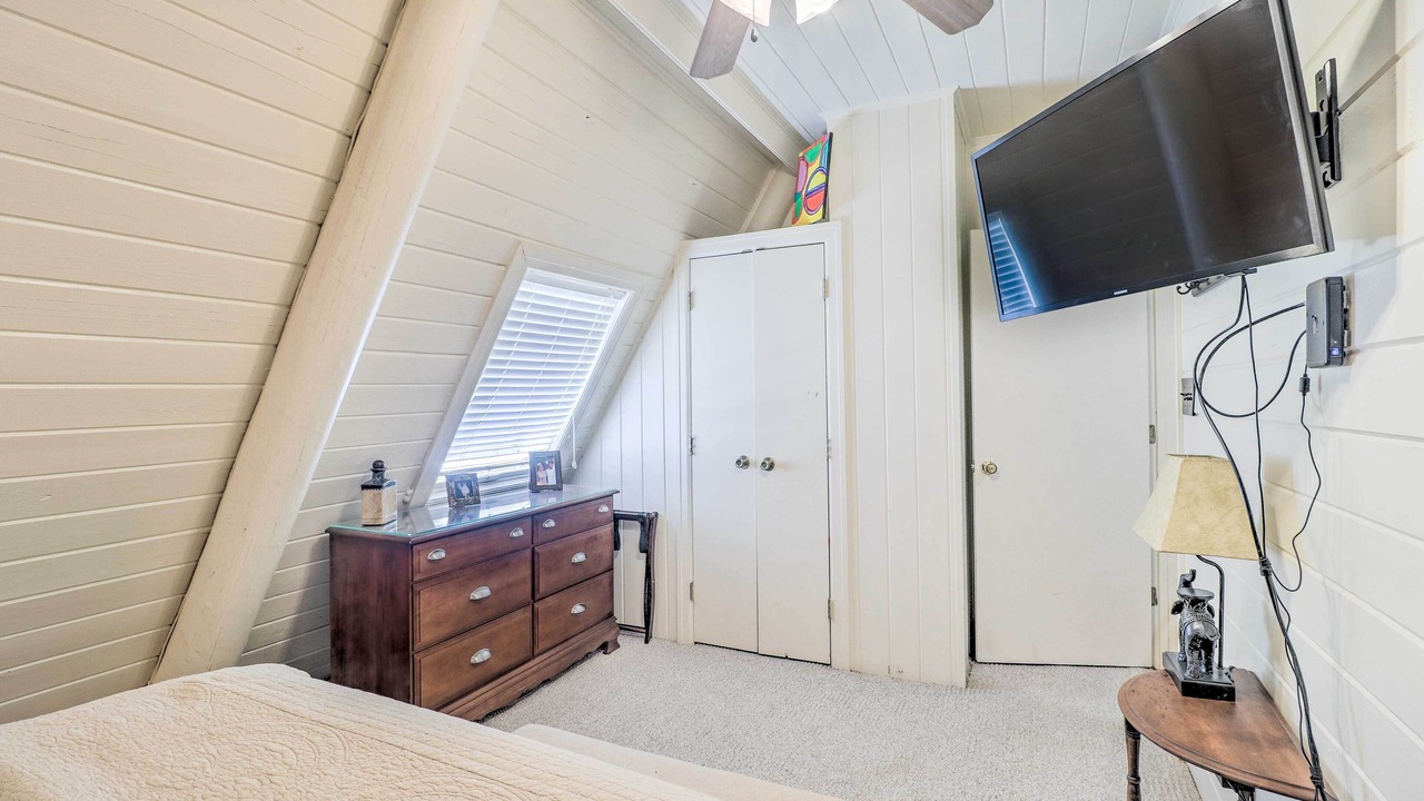 Photo of Bedroom in Little Kowaliga
