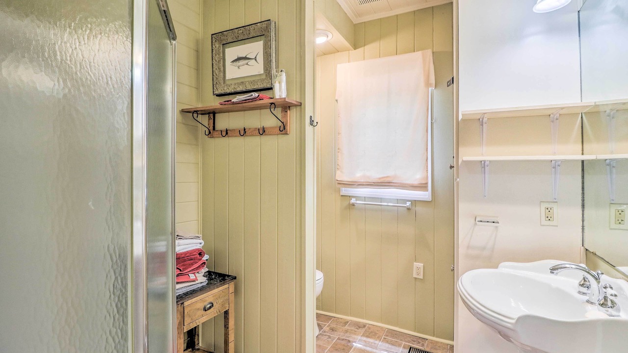 Photo of Bathroom in Little Kowaliga