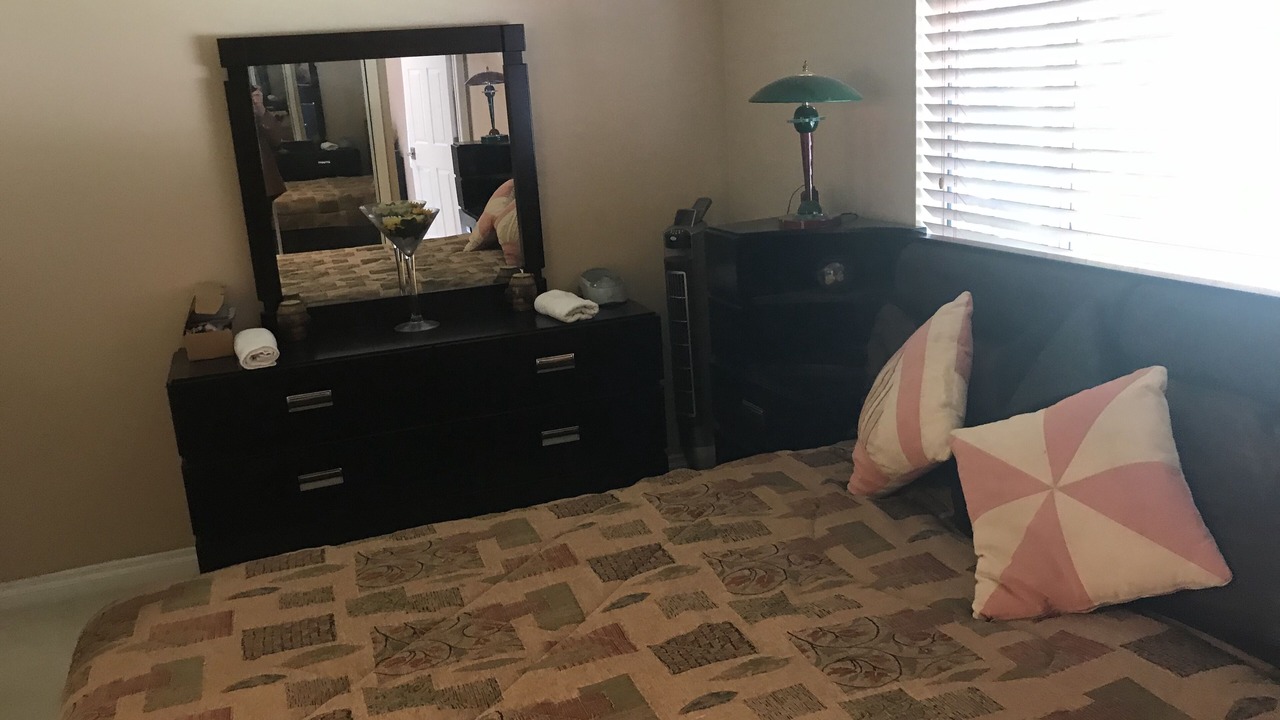 Photo of Bedroom in Woodland Hills