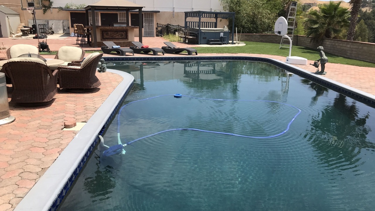 Photo of Outdoor in Woodland Hills