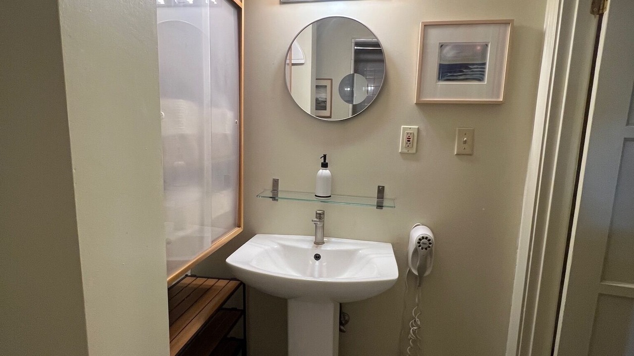 Photo of Bathroom in Sunset Junction