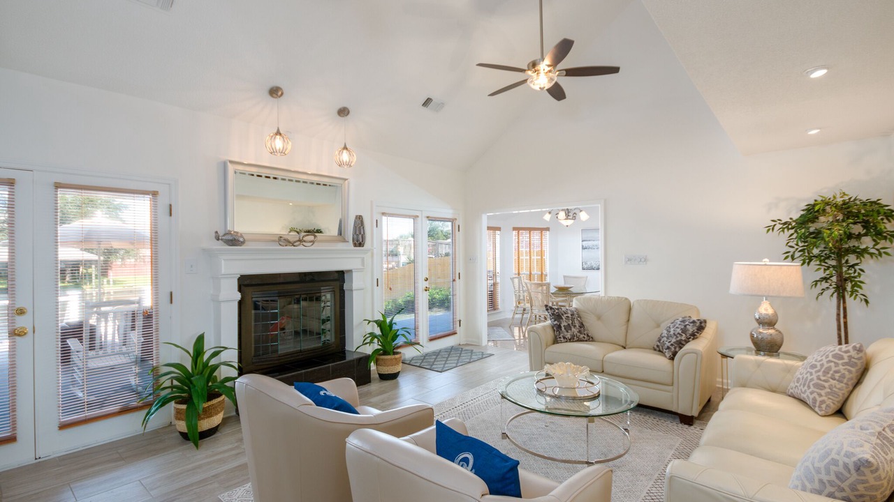 Photo of Livingroom in Slidell