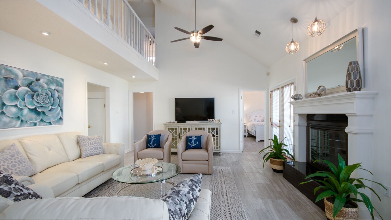 Photo of Livingroom in Slidell