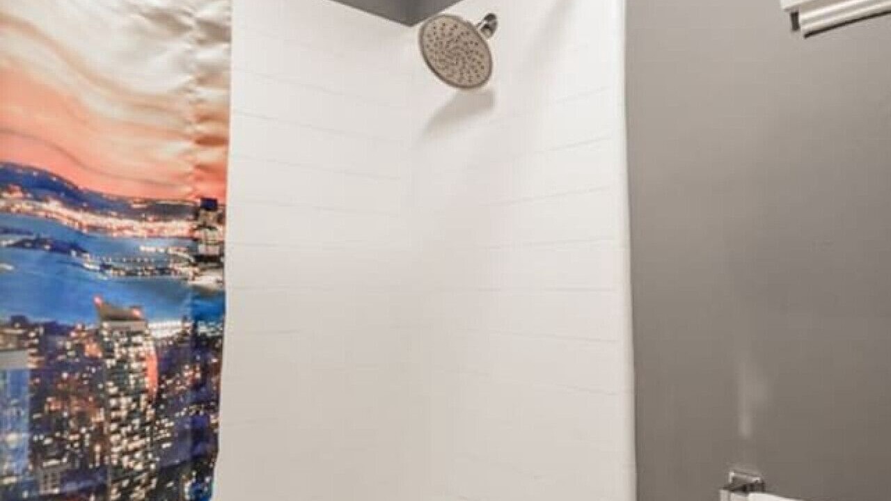 Photo of Bathroom in NoHo Arts District