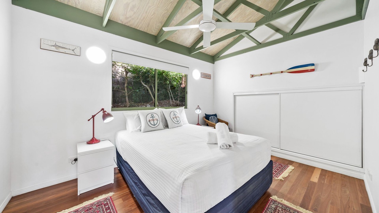 Photo of Bedroom in Point Lookout