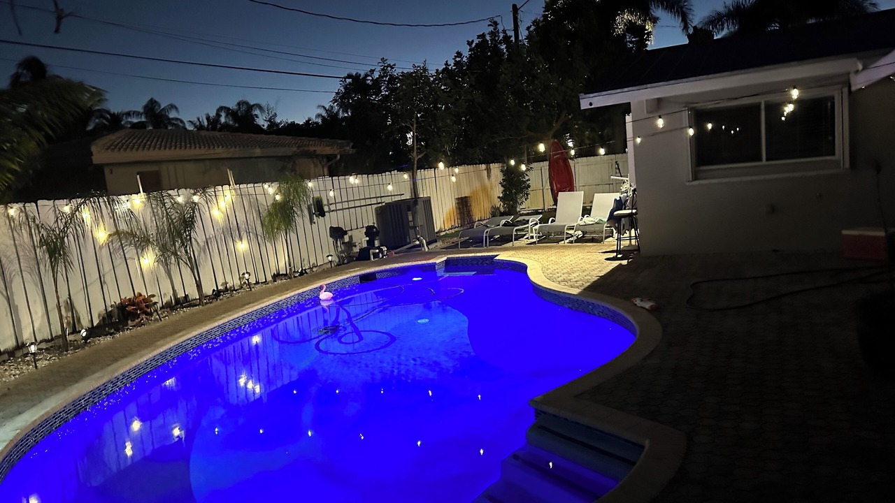 Photo of Outdoor in Middle River Terrace