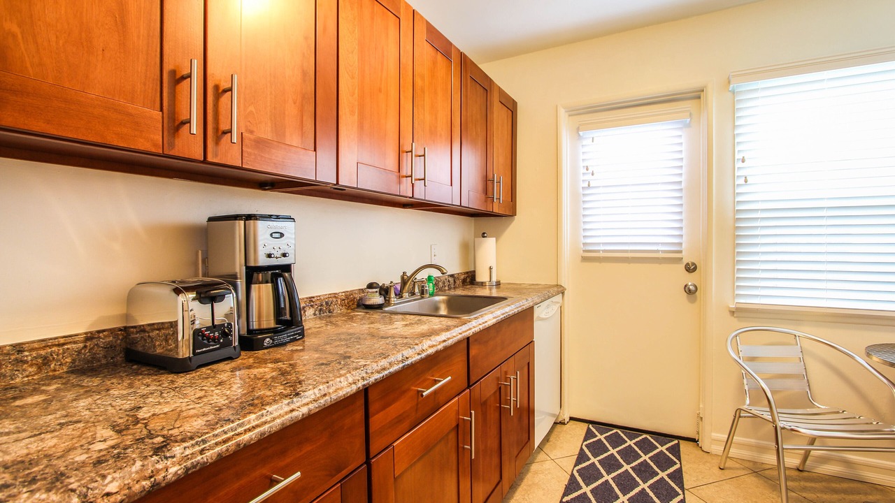 Photo of Kitchen in Lido Isle