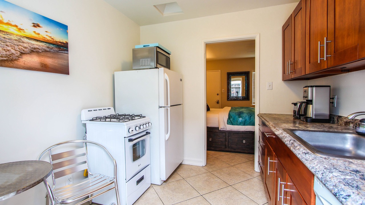 Photo of Kitchen in Lido Isle