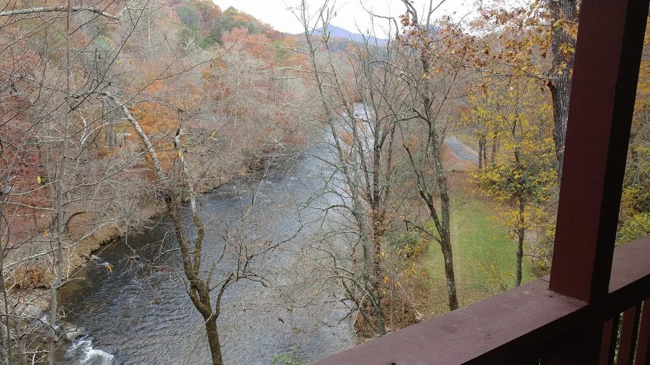Photo of Patio Balcony in Cherokee