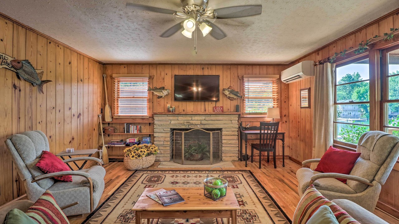 Photo of Bedroom in Little Kowaliga