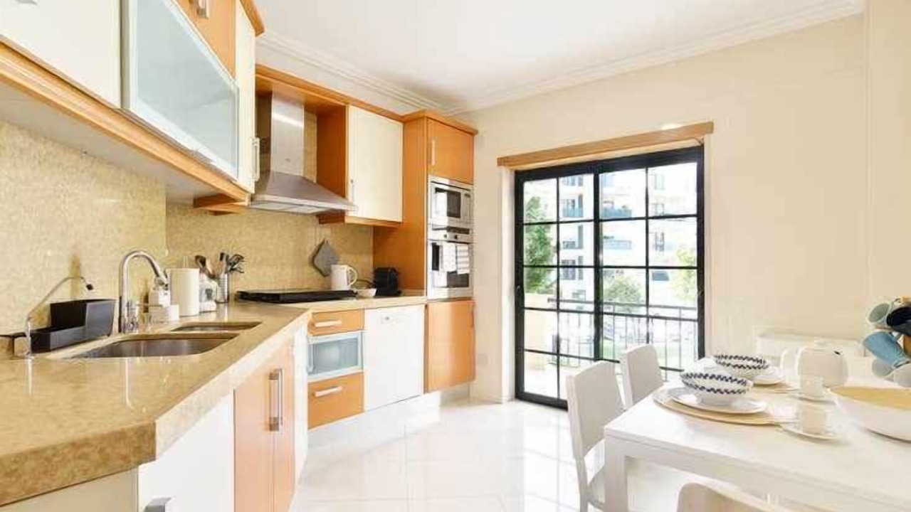 Photo of Kitchen in Lombos