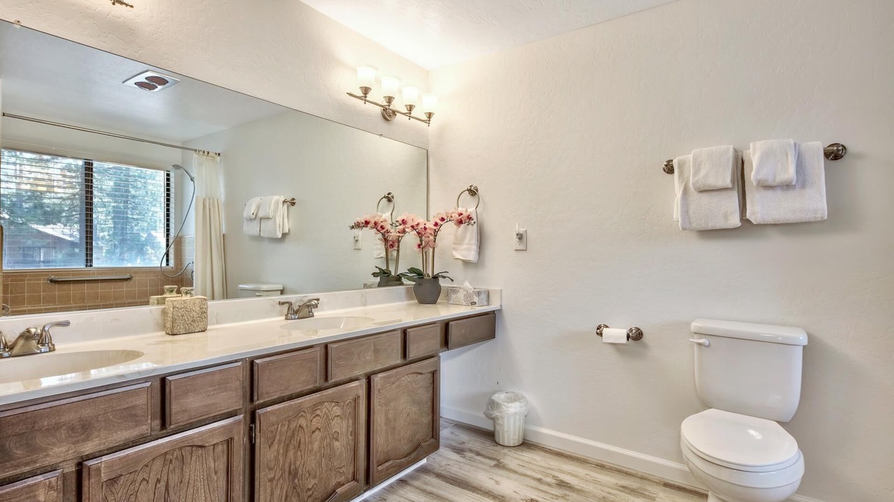 Photo of Bathroom in Zephyr Cove