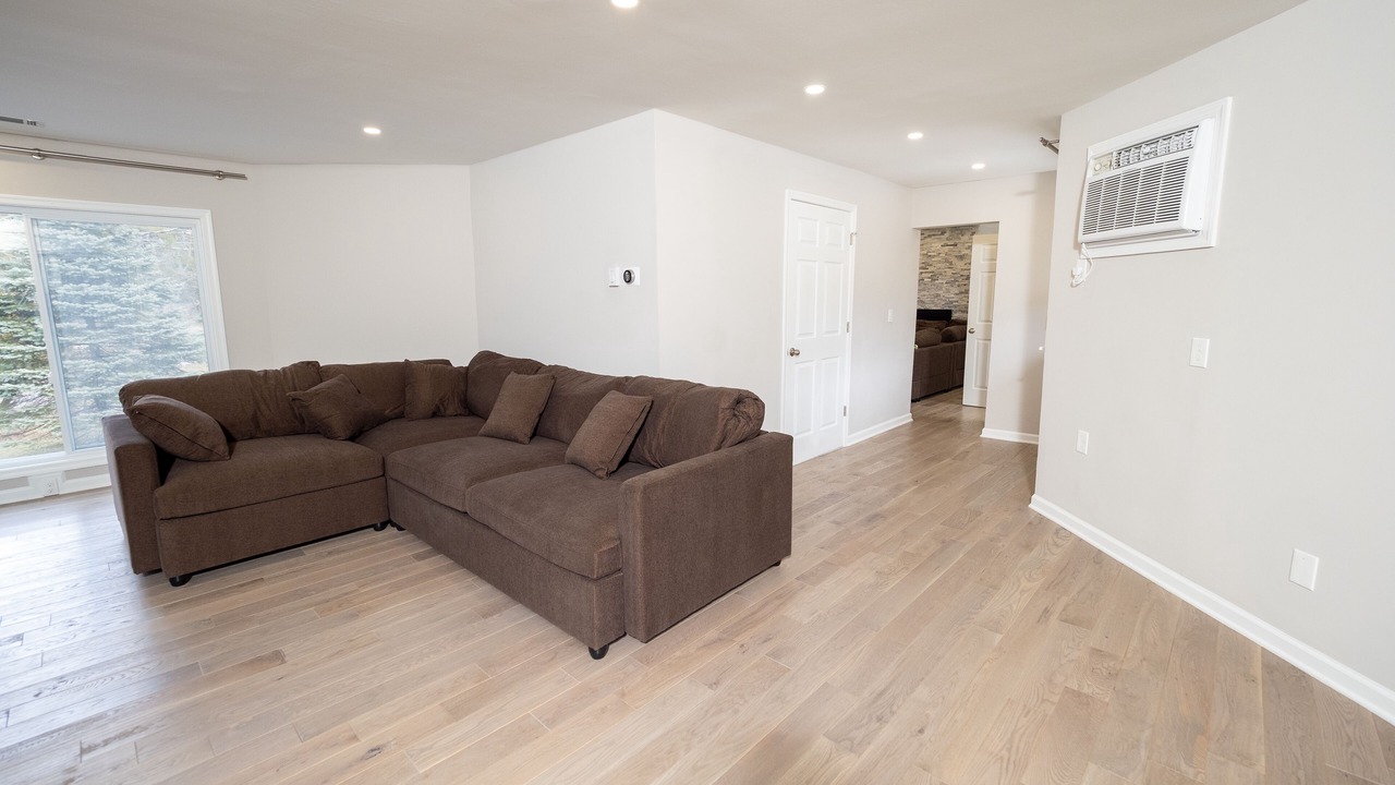 Photo of Livingroom in Princeton