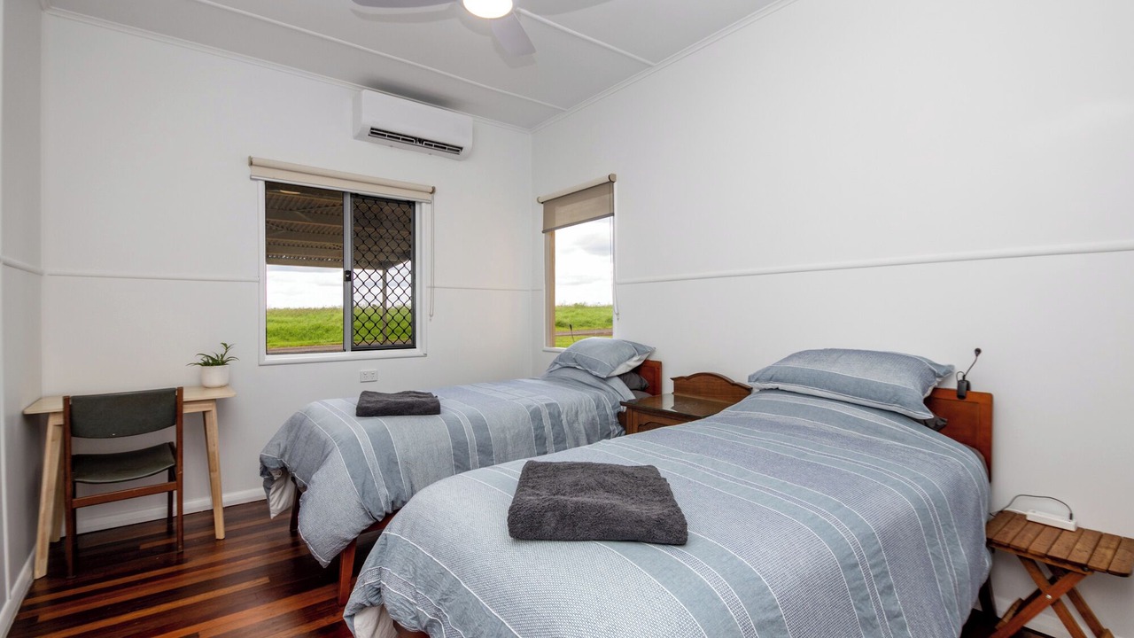 Photo of Bedroom in Isis Central
