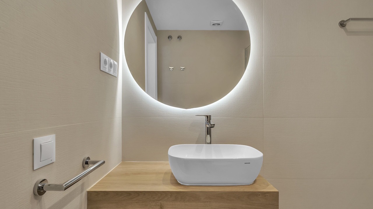 Photo of Bathroom in Golden Mile