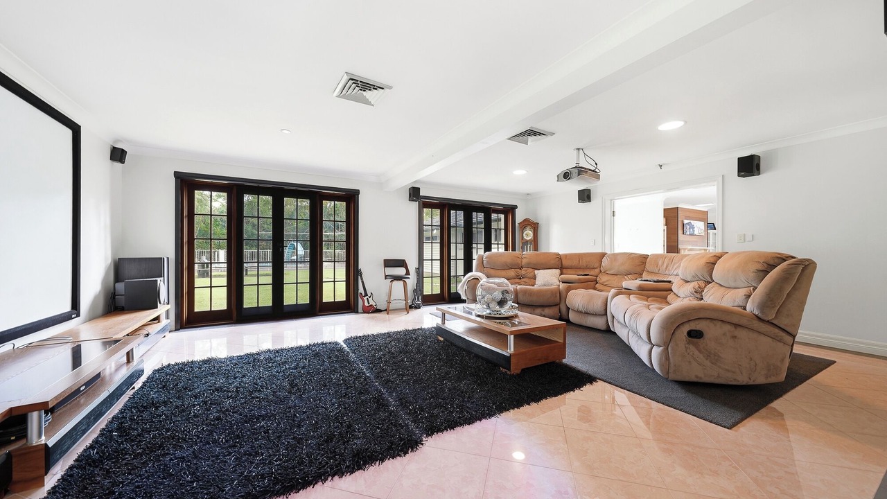 Photo of Livingroom in Bridgeman Downs
