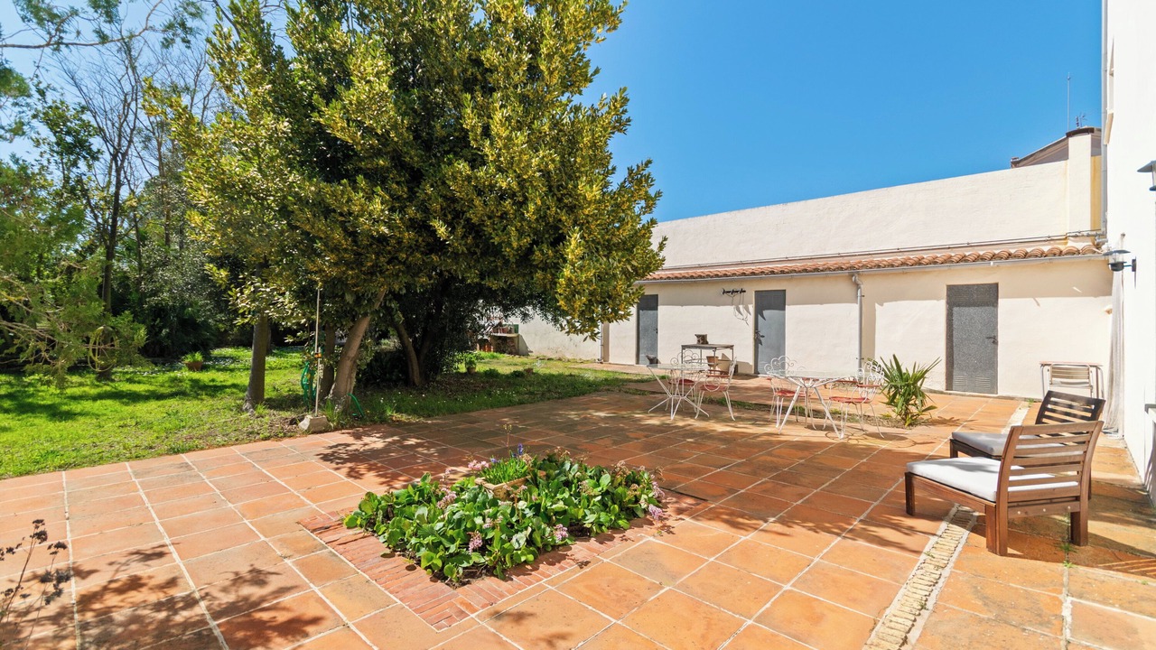 Photo of Patio Balcony in Begues