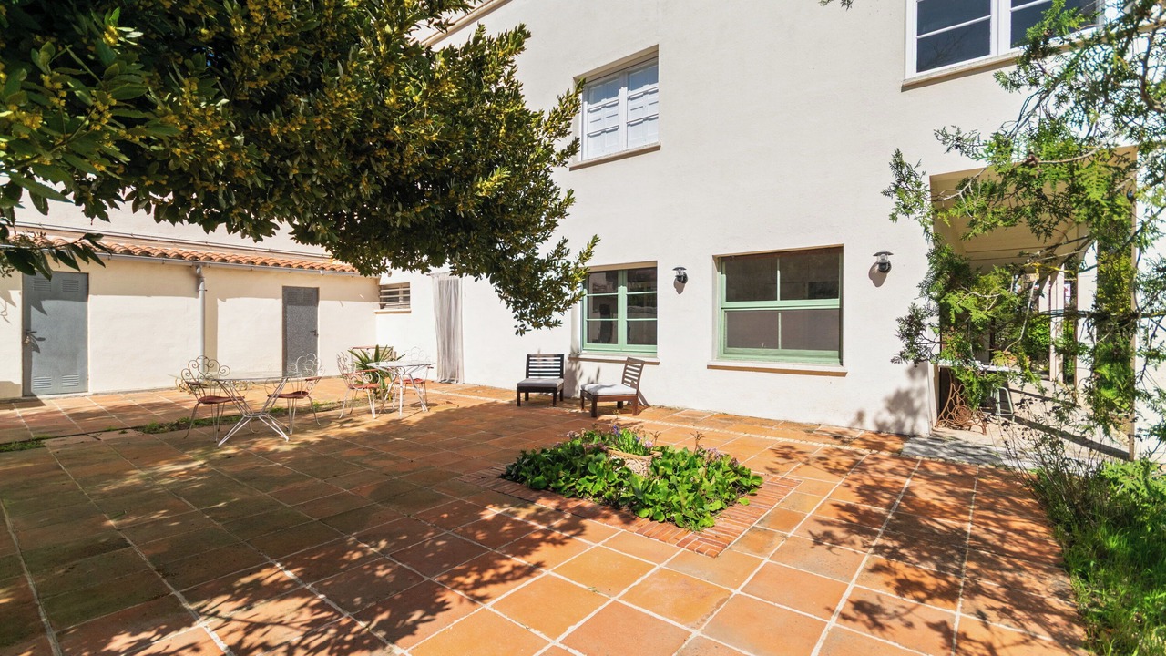 Photo of Patio Balcony in Begues