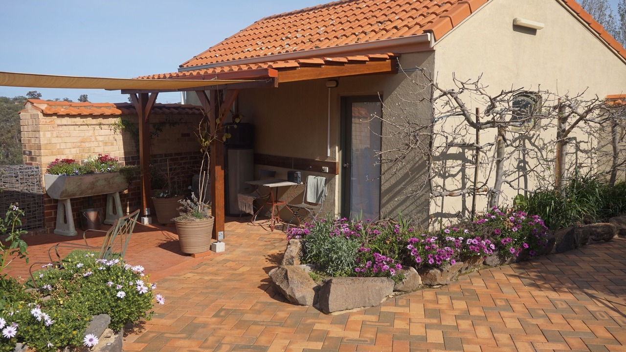 Photo of Patio Balcony in Axedale