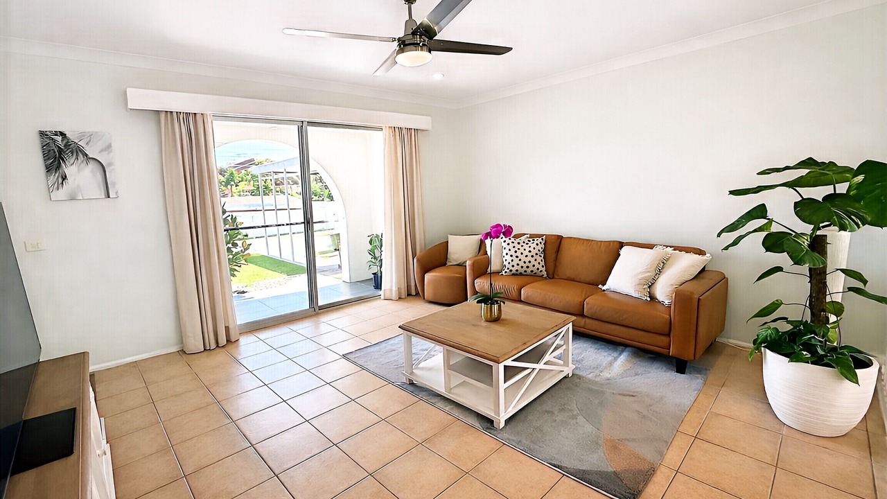 Photo of Livingroom in Springwood